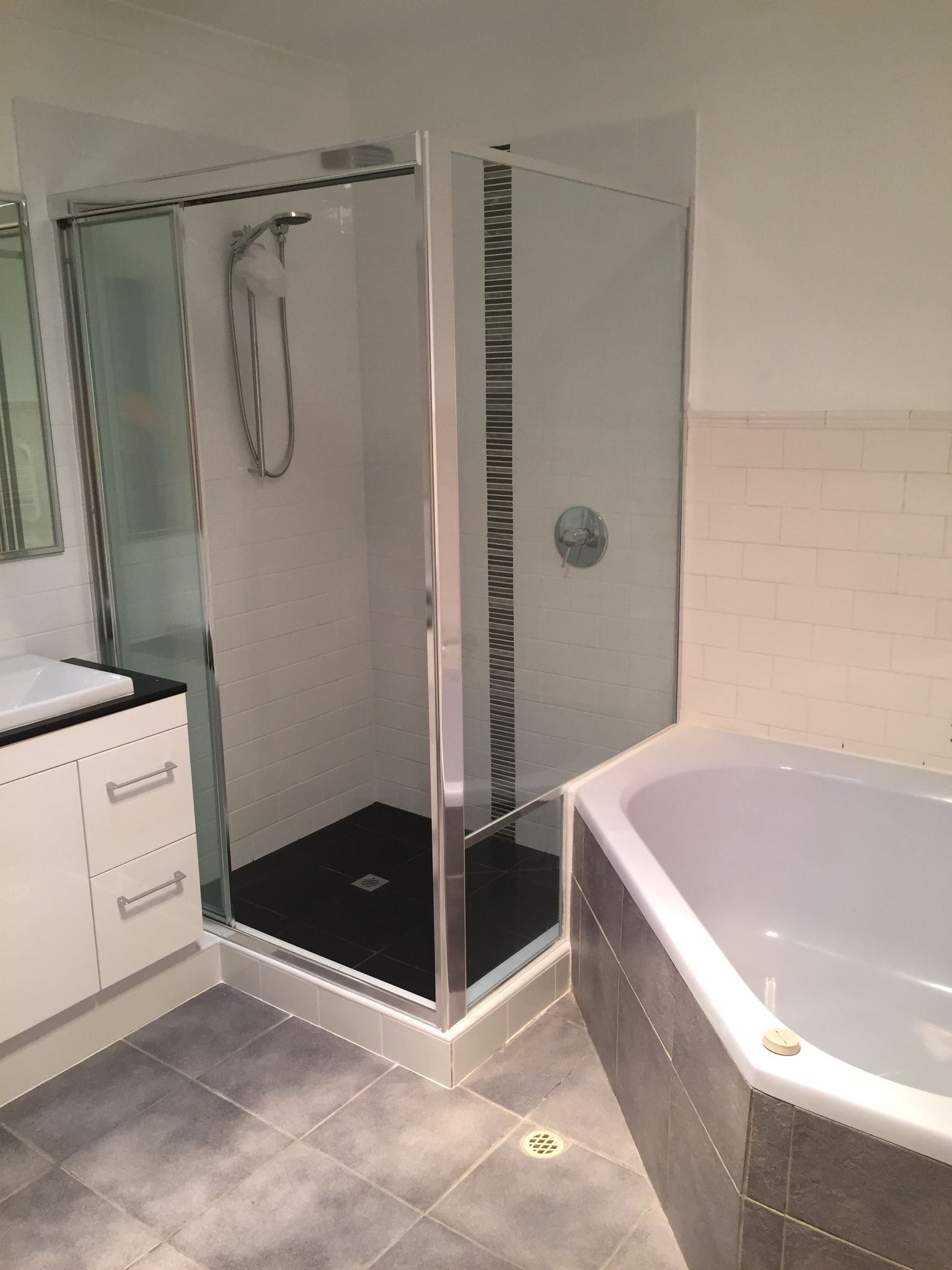 shower-renovation-wundowie-after